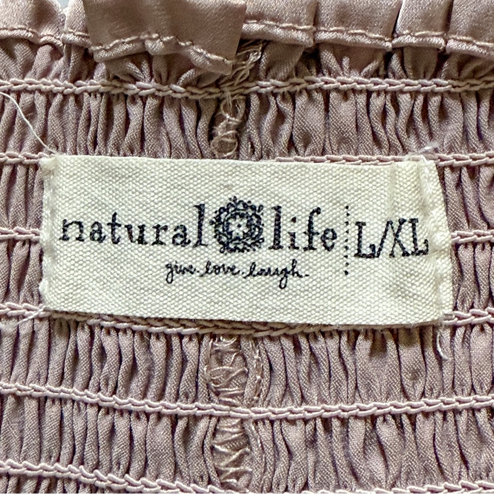 Natural Life•Khaki Satin Shorts•Smocked Waist•Size L/XL - Picture 4 of 5